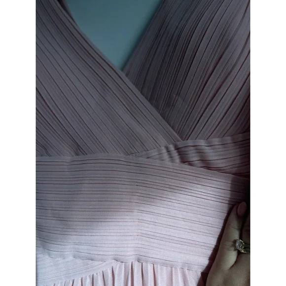 NWT Teri Jon Chiffon Puff Sleeve Pleated VNeck GownPink‎ Size 18 Dress $670